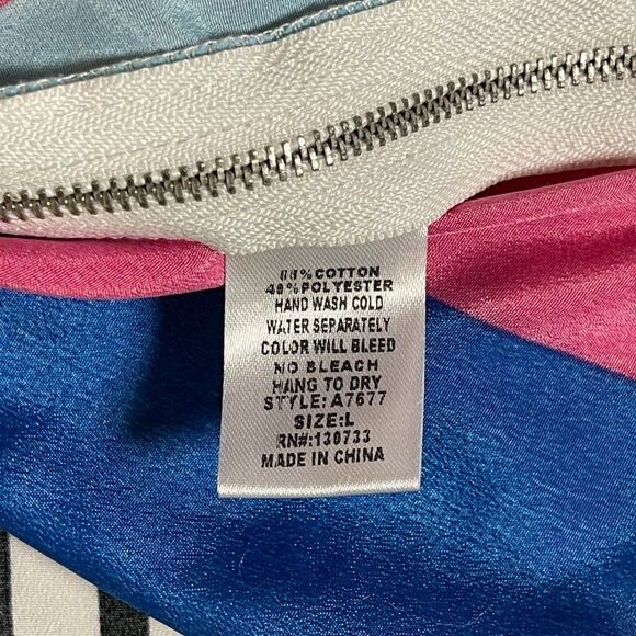 Umgee Loose Fit Colorful Blouse Tank Top Large Striped Blue White - Picture 11 of 11